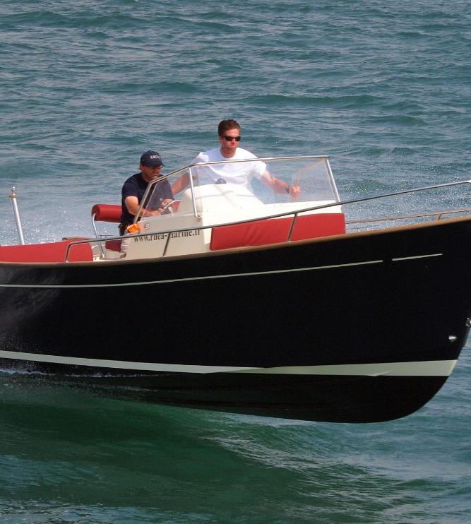 Rhea Marine, 27 Open