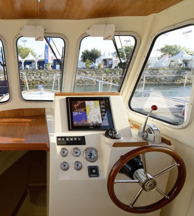 Timonier Range, forward cabin